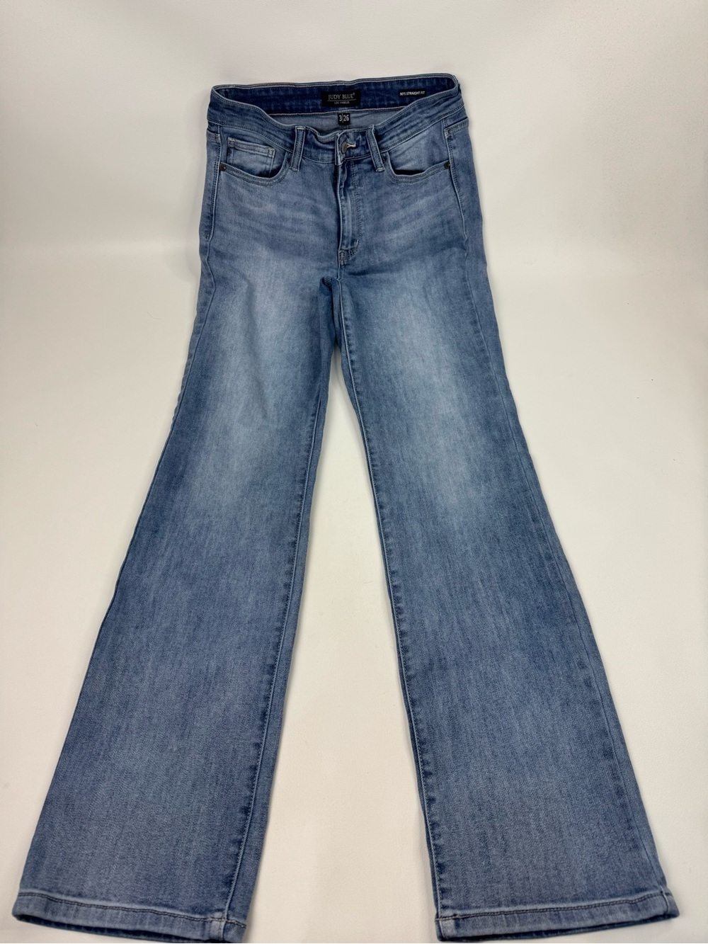 Judy Blue 90s Light Blue Straight Leg Jeans Size 3/26 stretch EUC
